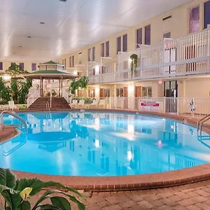 By Capital Vacations , Destin United States
